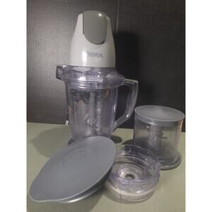 Ninja Master Prep QB900B 400W Blender Food Processor 48oz Pitcher Chopper
